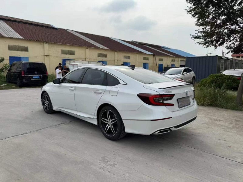 徐州23年本田雅阁5