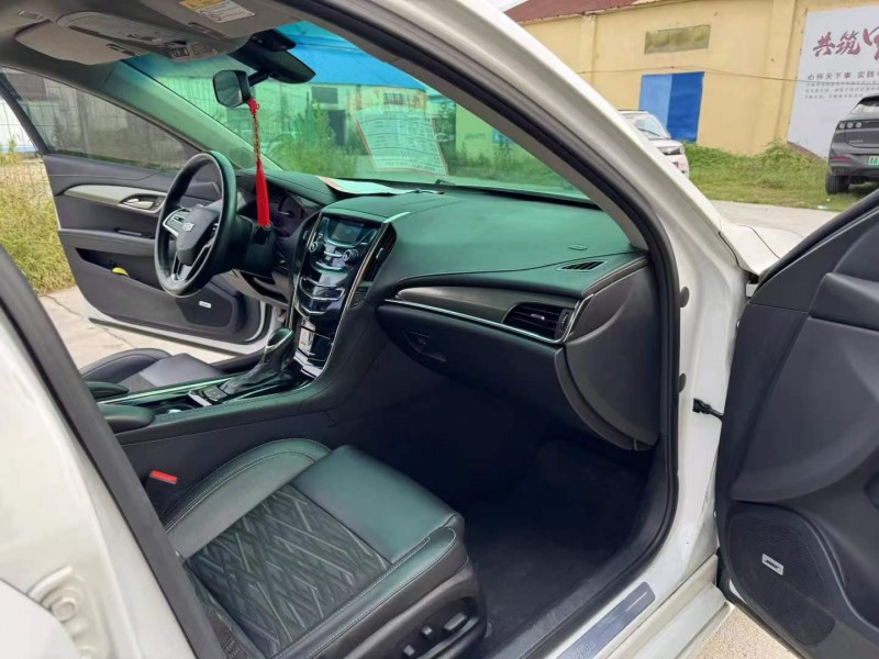 徐州17年凯迪拉克ATS-L4