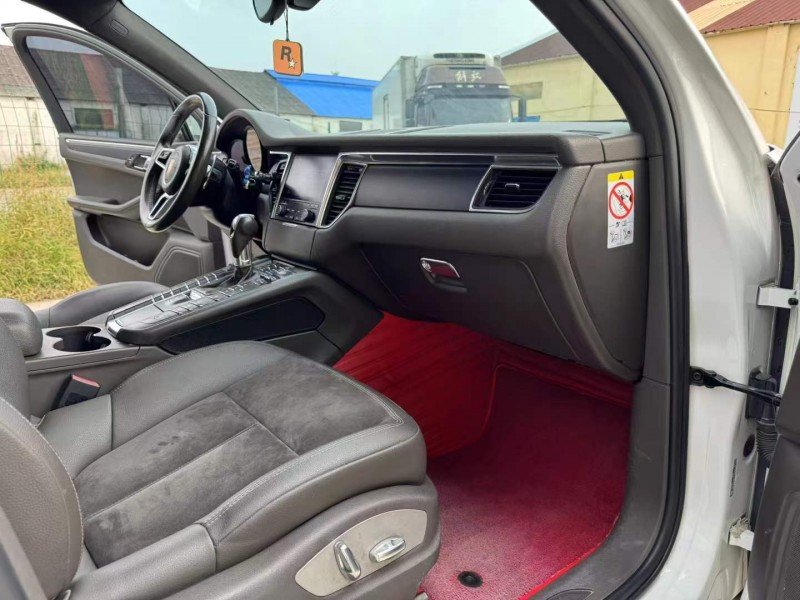 徐州18年保时捷Macan4