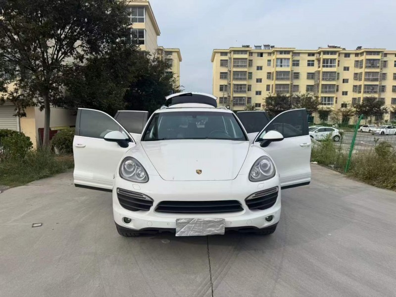 徐州14年保时捷卡宴6