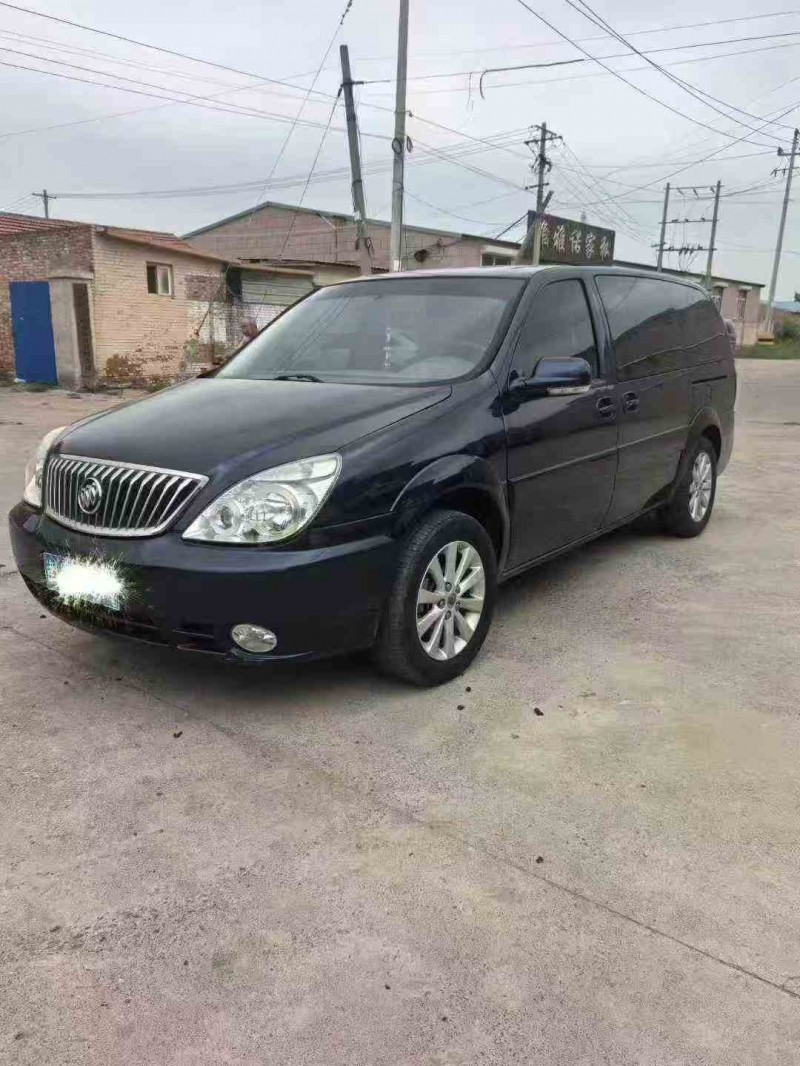 天津13年别克GL83