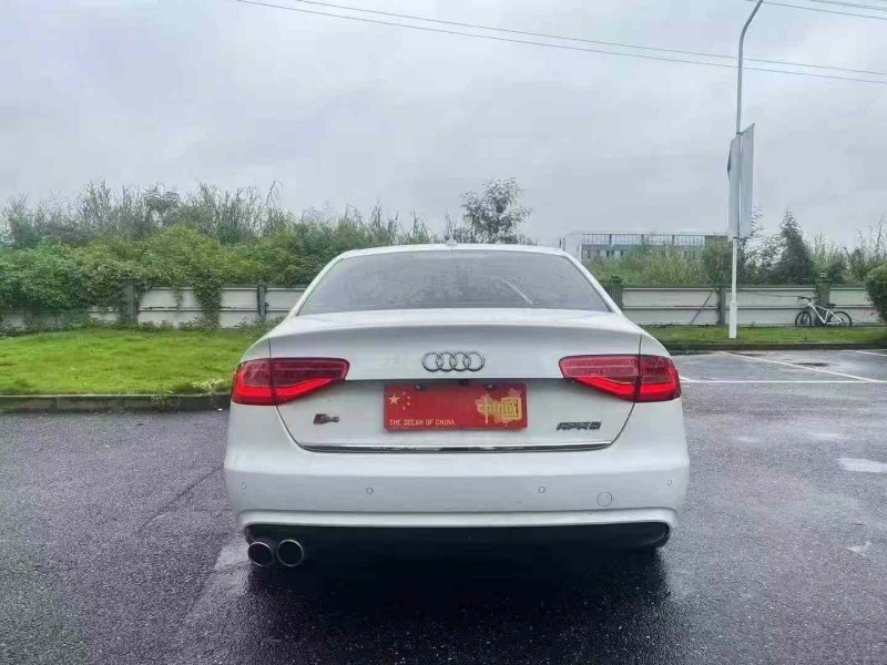 广州15年奥迪A4L9