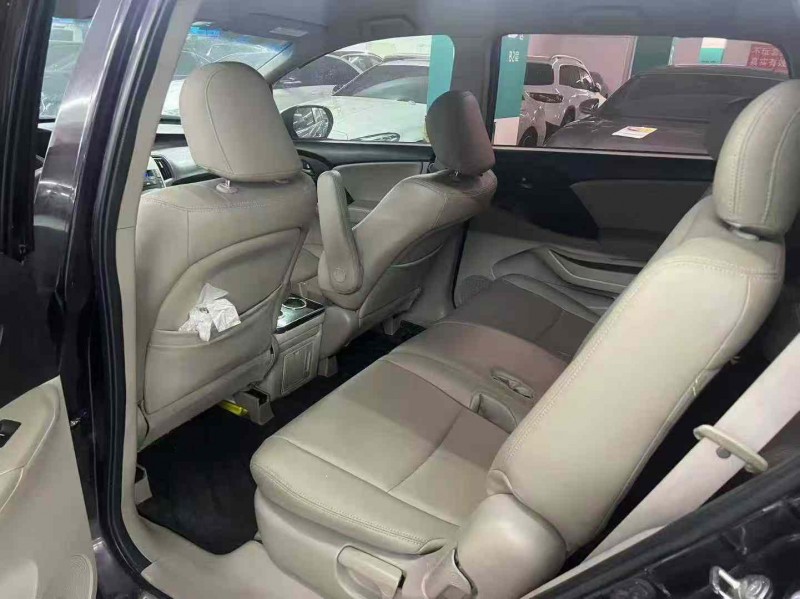 深圳13年本田奥德赛4