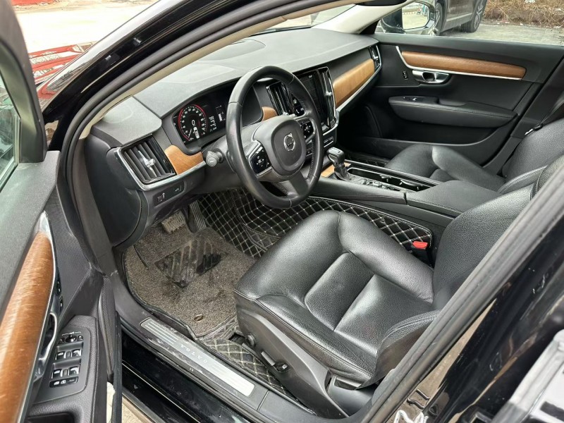 枣庄19年沃尔沃S904