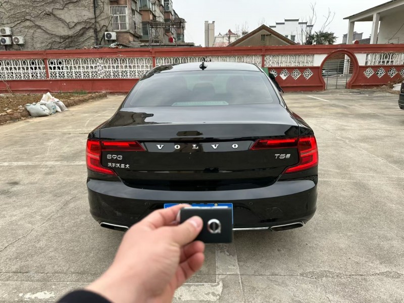 枣庄19年沃尔沃S909