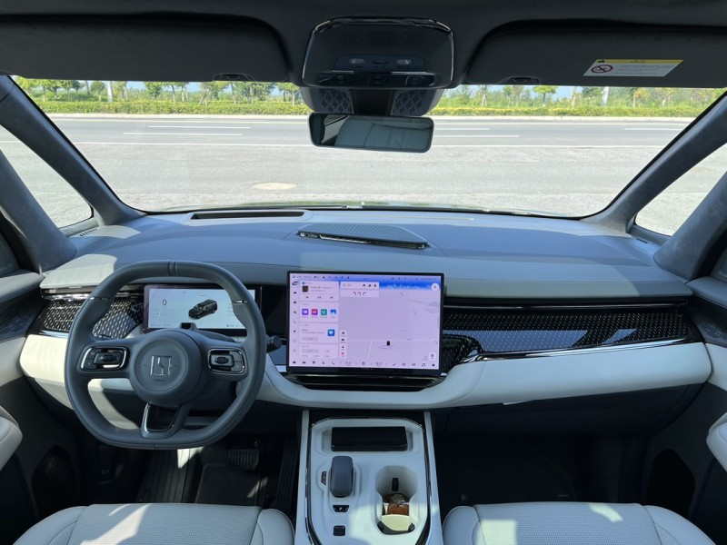 盐城25年极氪汽车0097