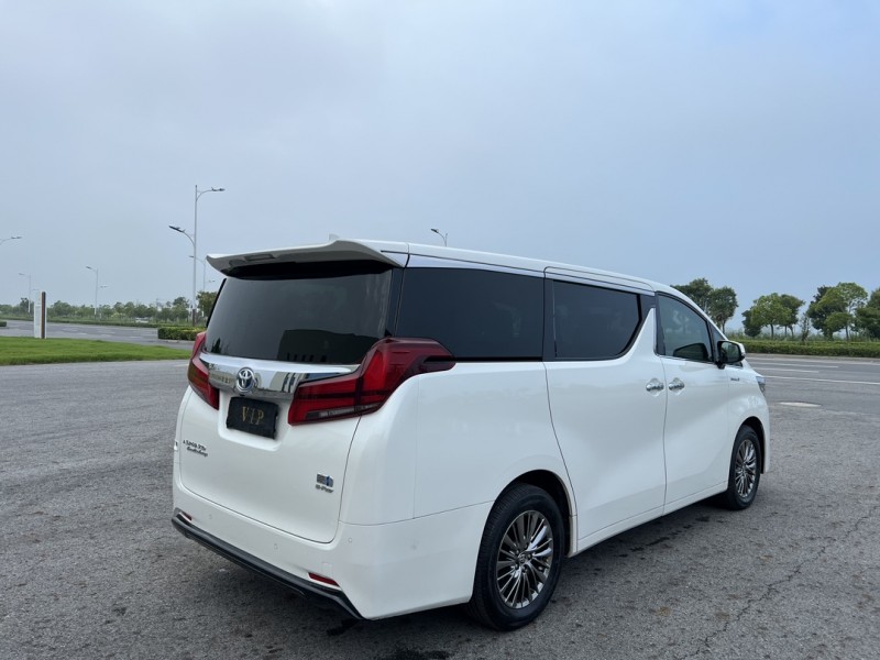 盐城21年丰田埃尔法9