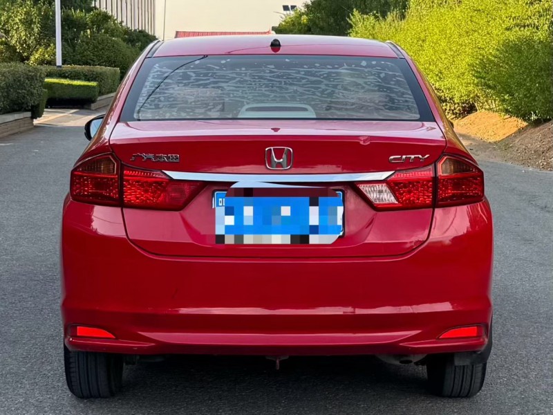 青岛17年本田锋范6