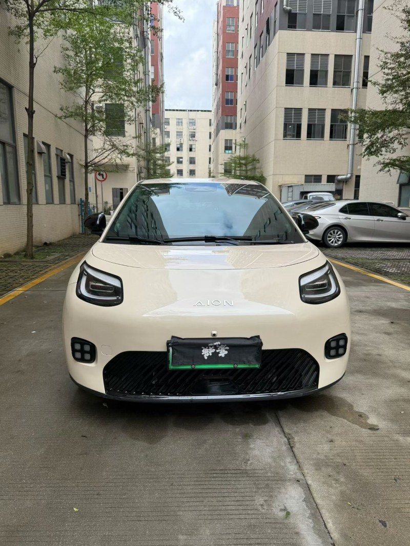 佛山25年传祺埃安V1