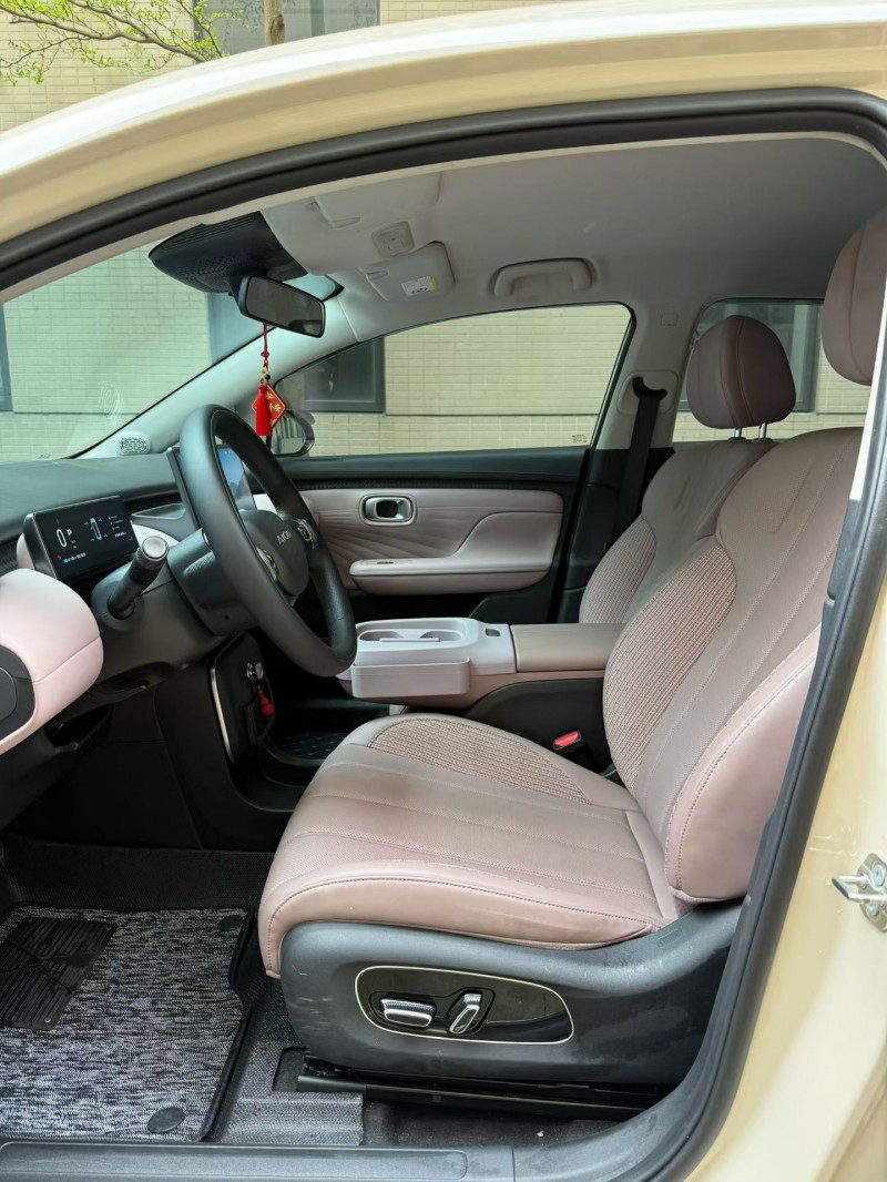 佛山25年传祺埃安V6