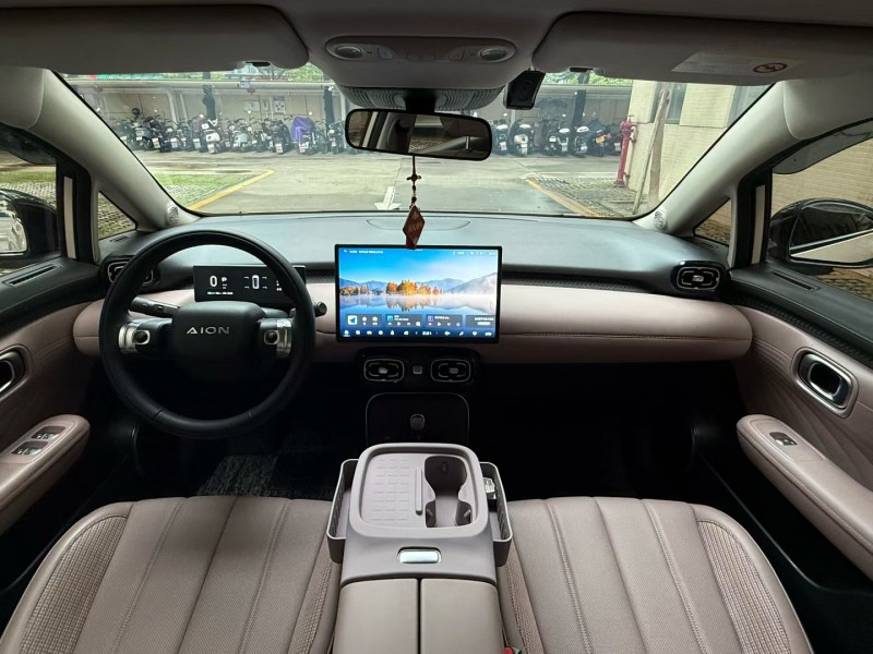 佛山25年传祺埃安V8