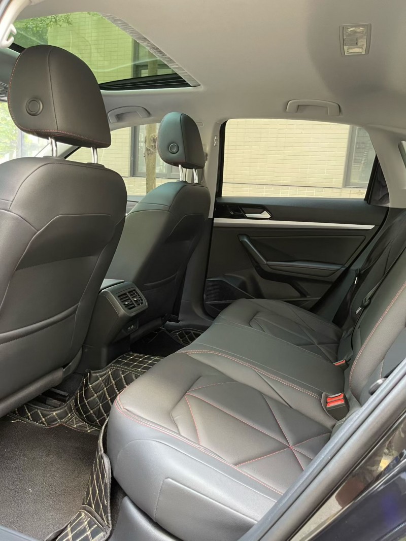 佛山24年大众朗逸9