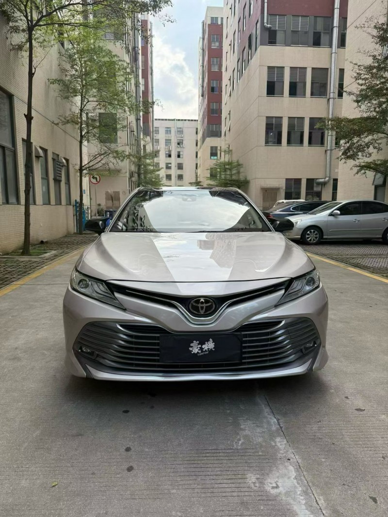 佛山20年丰田凯美瑞1