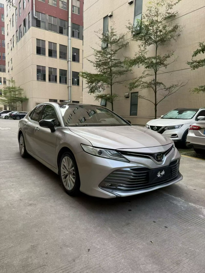 佛山20年丰田凯美瑞2