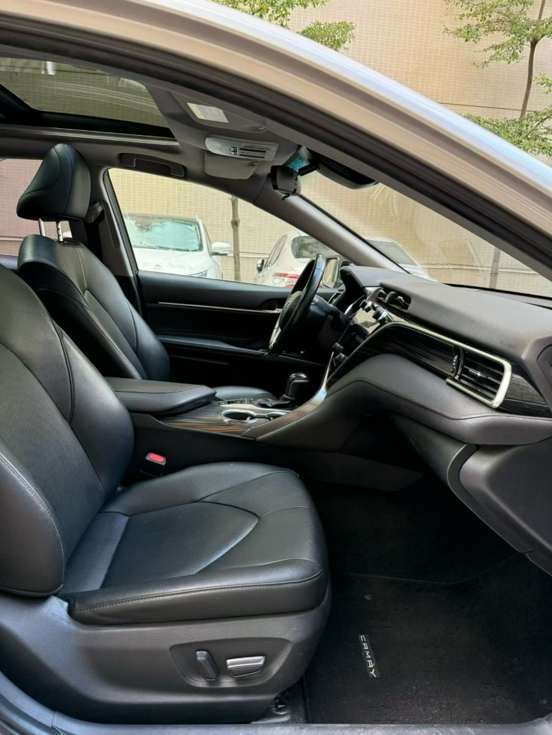 佛山20年丰田凯美瑞7