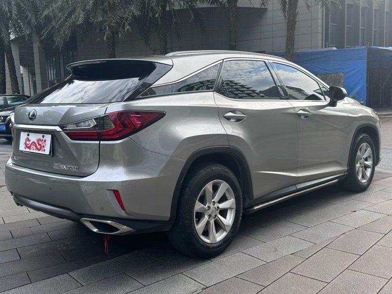 佛山17年雷克萨斯RX7