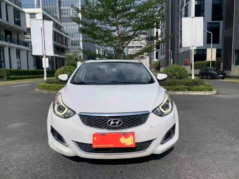 广州17年现代朗动1