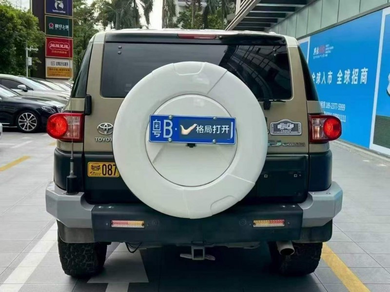 广州19年丰田兰德酷路泽9