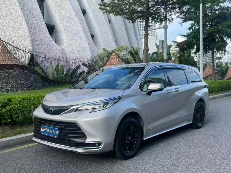 深圳23年丰田塞纳3