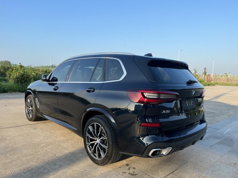 盐城23年宝马X59