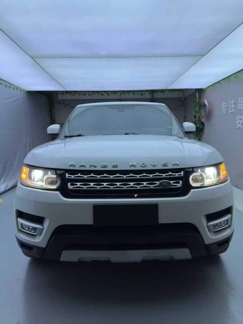 广州15年路虎揽胜运动1