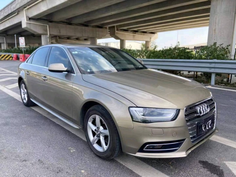 广州12年奥迪A4L3