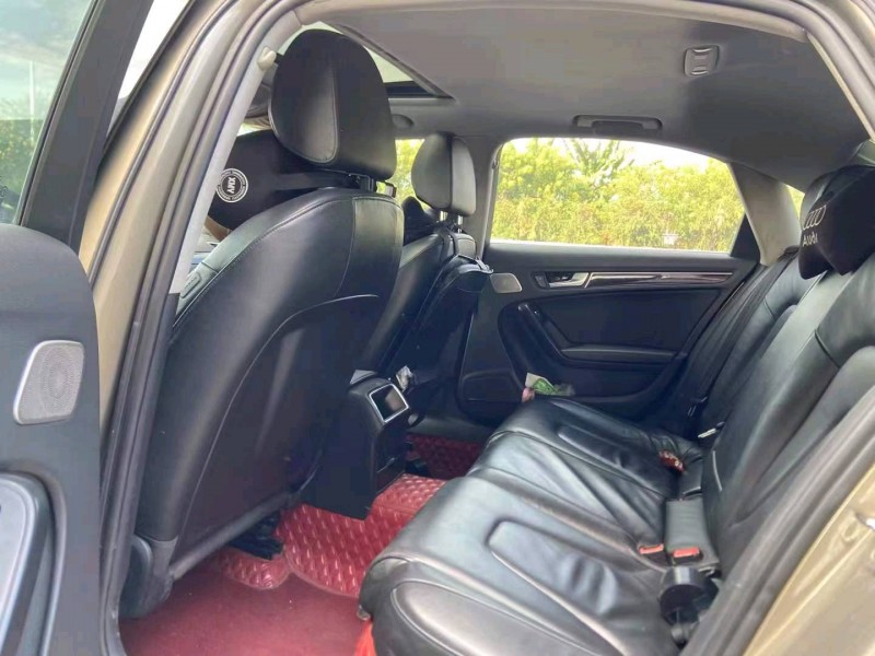 广州12年奥迪A4L7