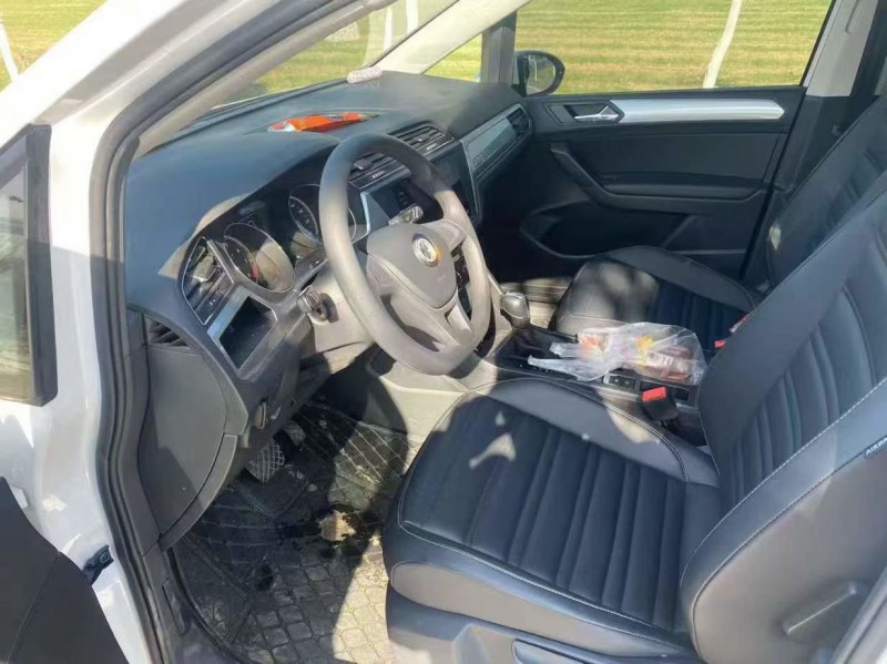 淮安21年大众途安6