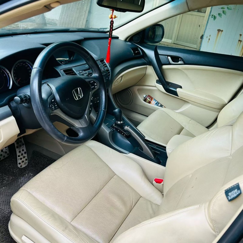 聊城11年本田思铂睿2