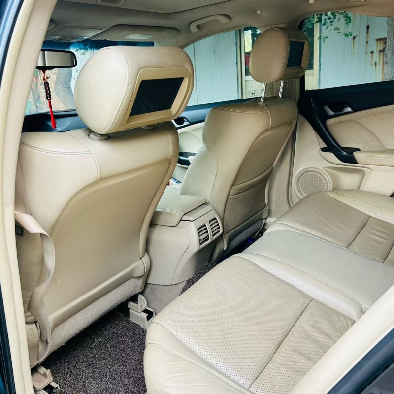 聊城11年本田思铂睿3