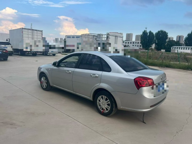 聊城16年别克凯越8