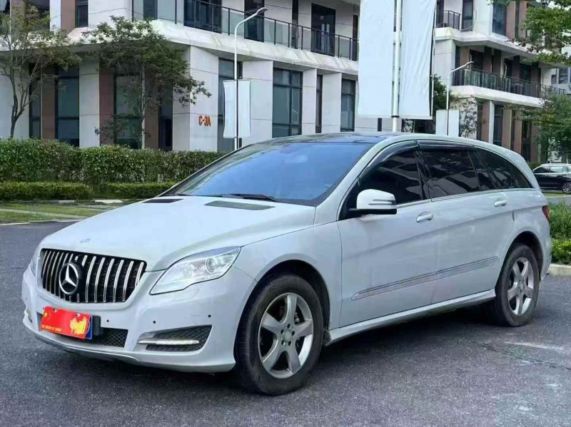 广州14年奔驰R2