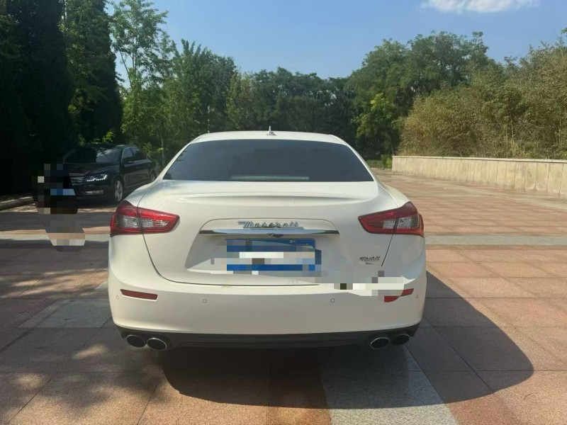 聊城15年玛莎拉蒂Ghibli9