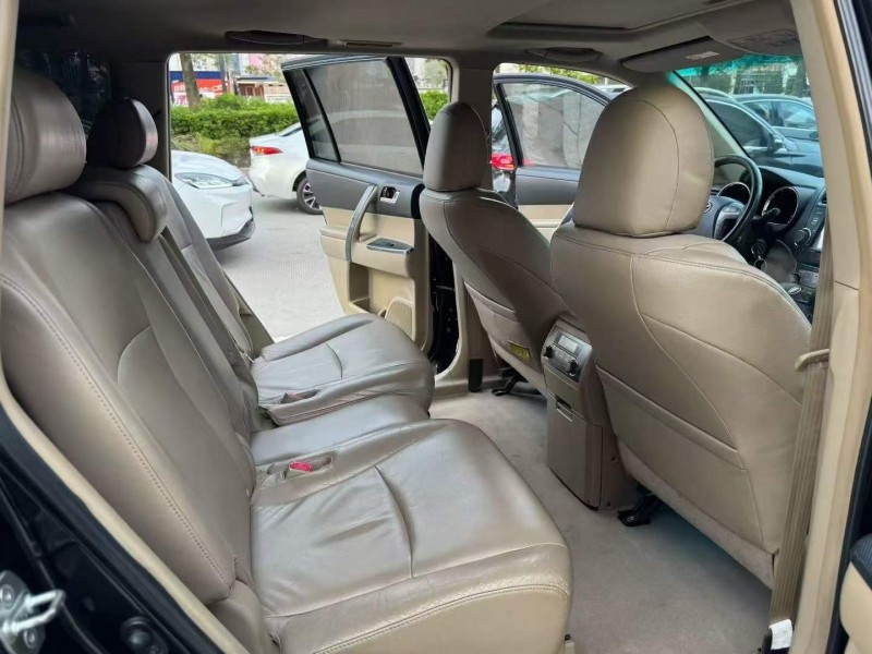 广州12年丰田汉兰达6