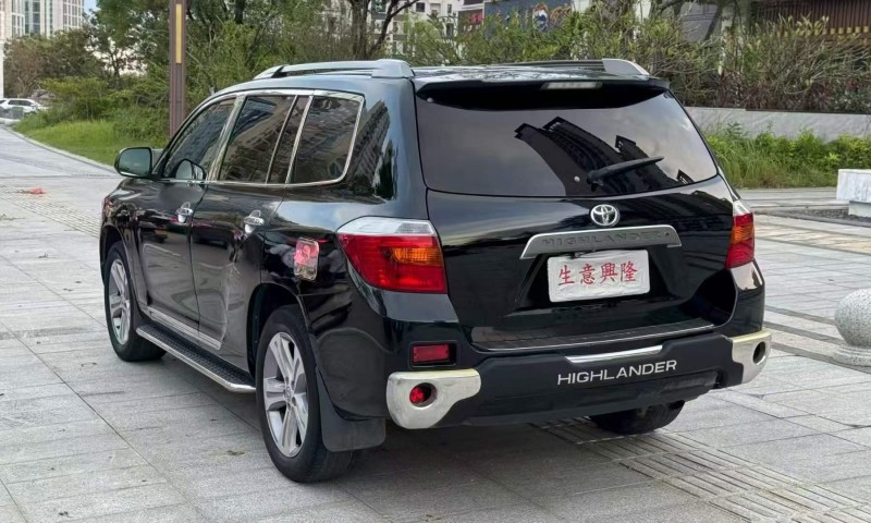 广州12年丰田汉兰达8