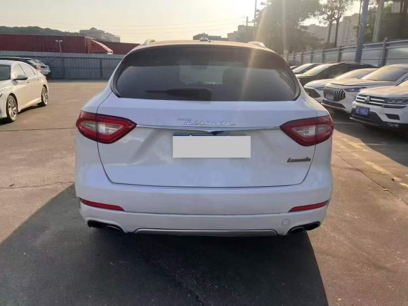 广州18年玛莎拉蒂Levante9