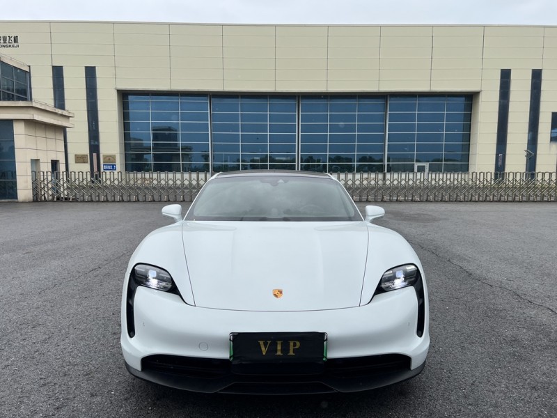 盐城22年保时捷Taycan1