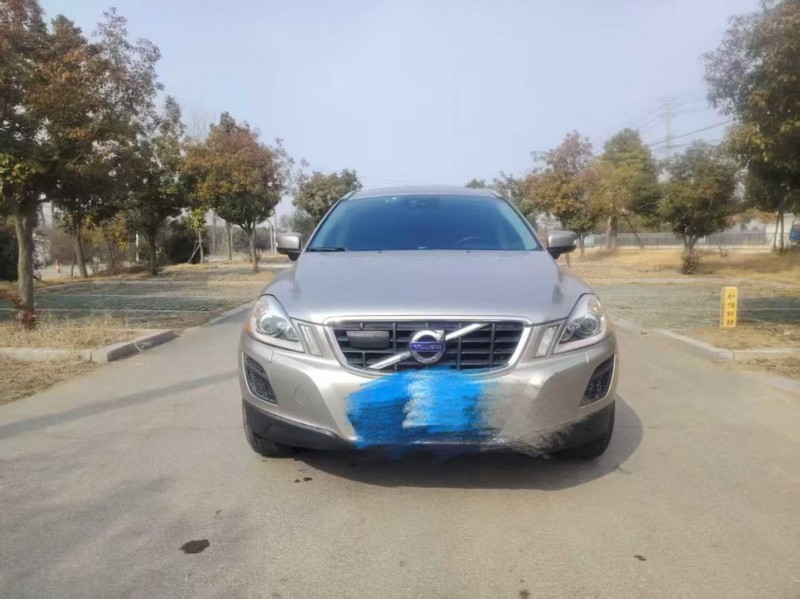 淮安13年沃尔沃XC601