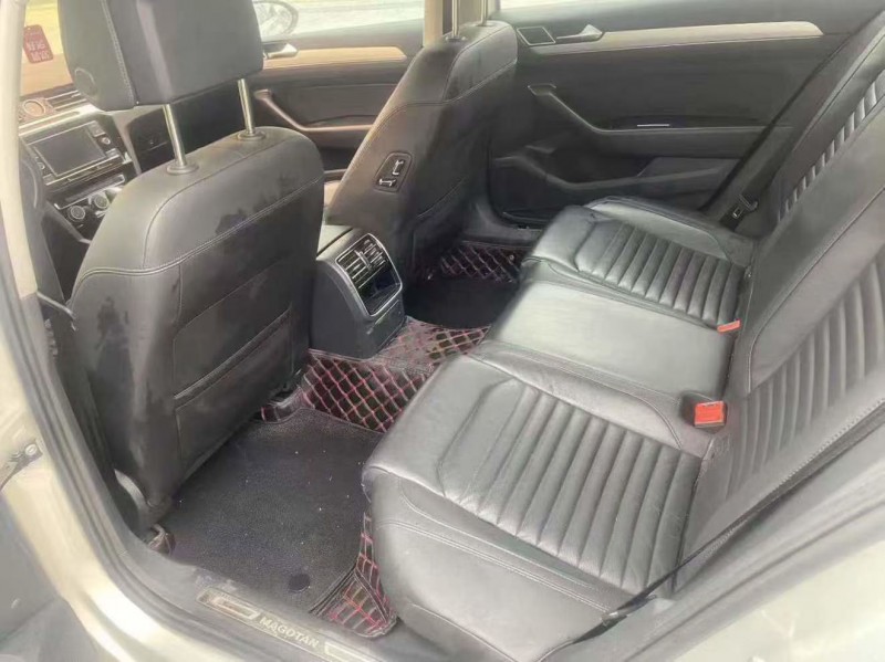 淮安17年大众迈腾5