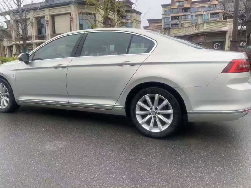 淮安17年大众迈腾8