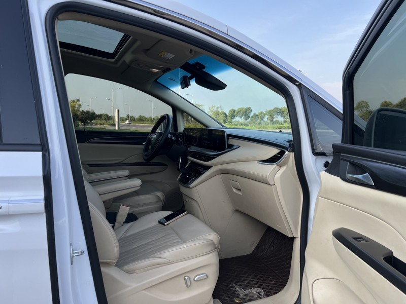 盐城21年别克GL86