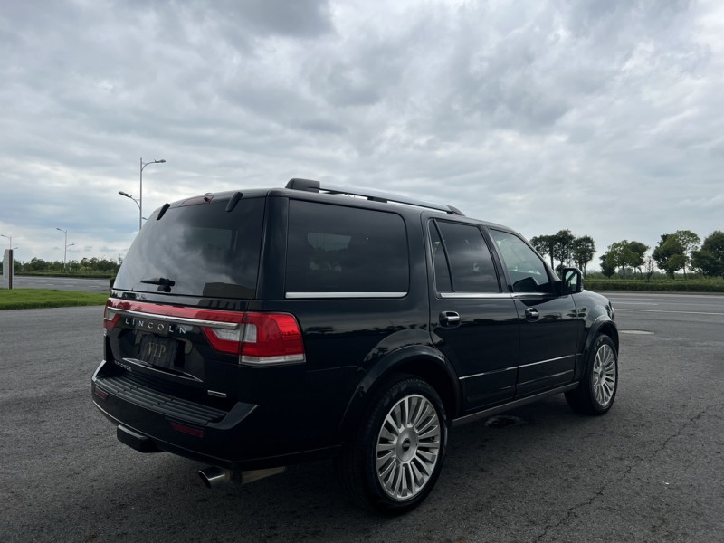 盐城17年林肯领航员8