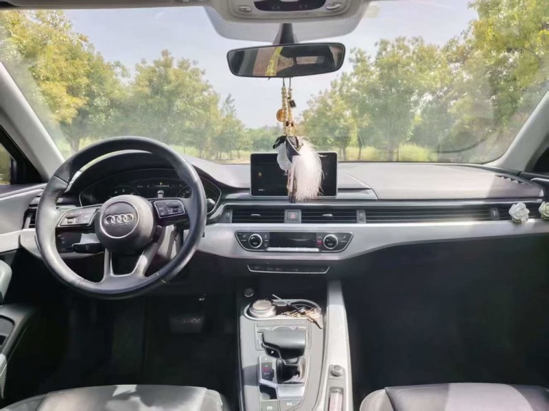 淮安17年奥迪A4L4