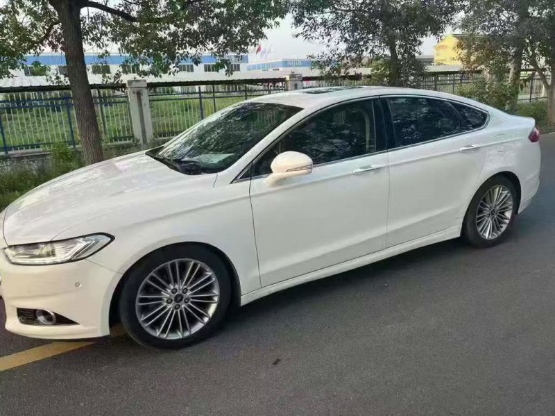 徐州17年奥迪A4L3