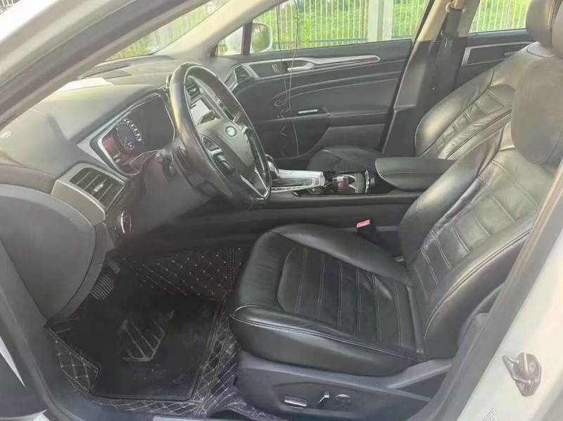 徐州17年奥迪A4L5