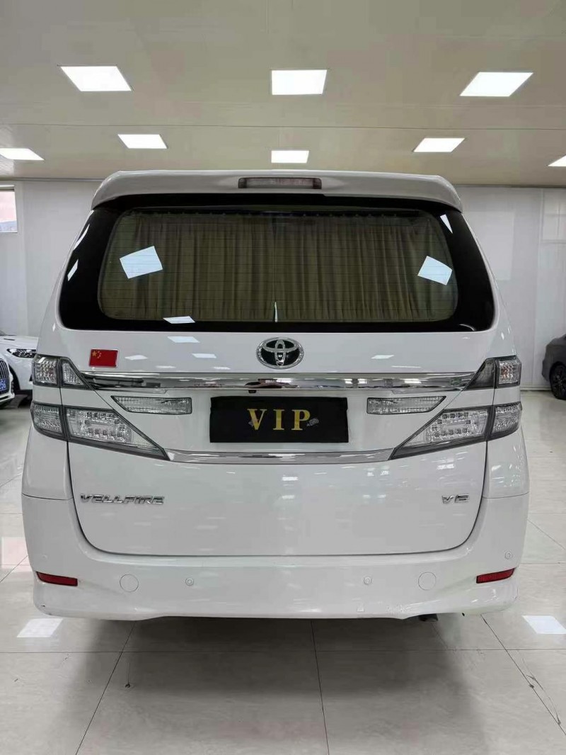 廊坊14年丰田埃尔法3