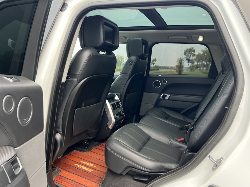 盐城18年路虎揽胜运动4