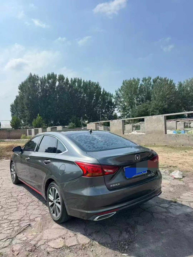 鹤壁21年长安汽车睿骋3