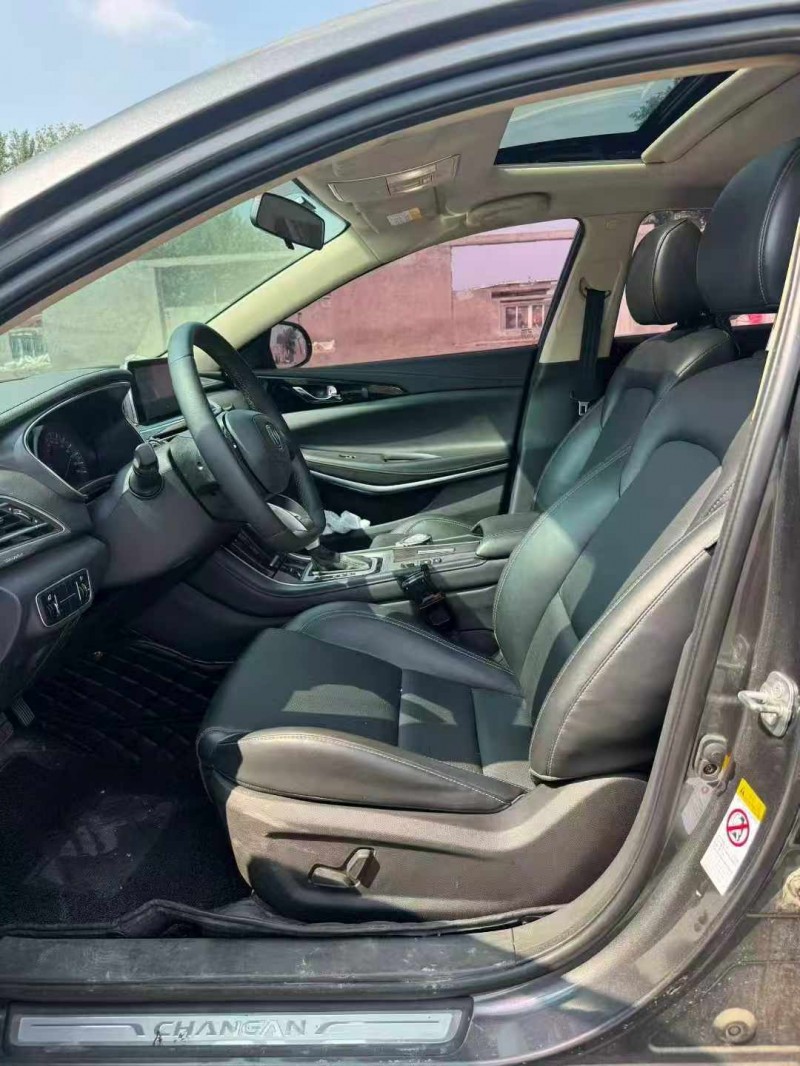 鹤壁21年长安汽车睿骋4