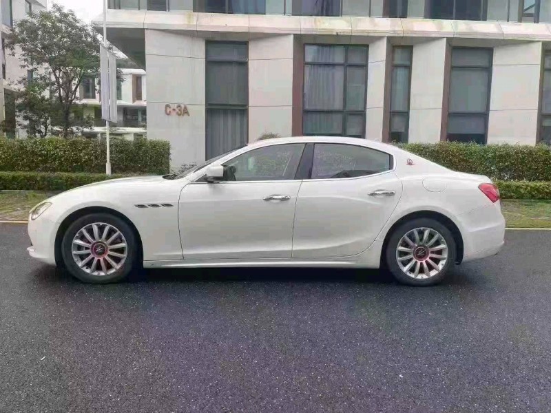 广州15年玛莎拉蒂总裁8